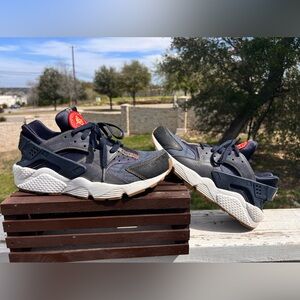 Nike Air Huarache Run SE 'Afro Punk' Navy/Denim/Gold Men's Sneakers Size 10
